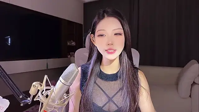luckybaby520 online show from 05/18/26, 05:02