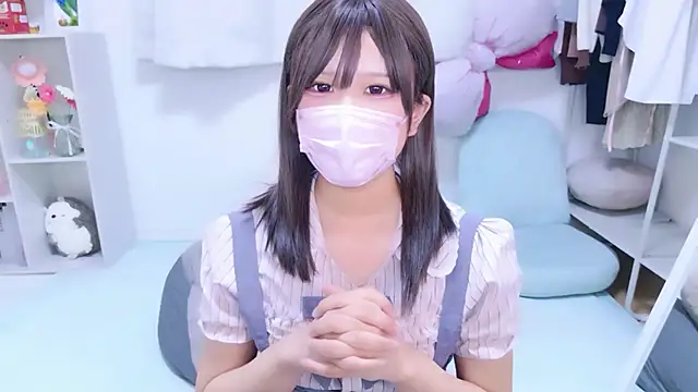 Snapshot of 72_mikan chatting on 06/15/26, 12:51 72 mikan online show from 06/15/26, 12:51
