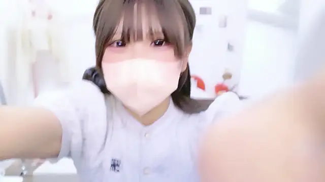 Snapshot of 72_mikan chatting on 06/19/26, 05:17 72 mikan online show from 06/19/26, 05:17