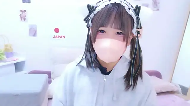 Snapshot of 72_mikan chatting on 07/08/26, 11:26 72 mikan online show from 07/08/26, 11:26