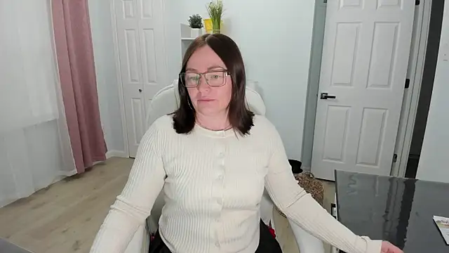 Vika73 online show from 01/31/25, 12:51