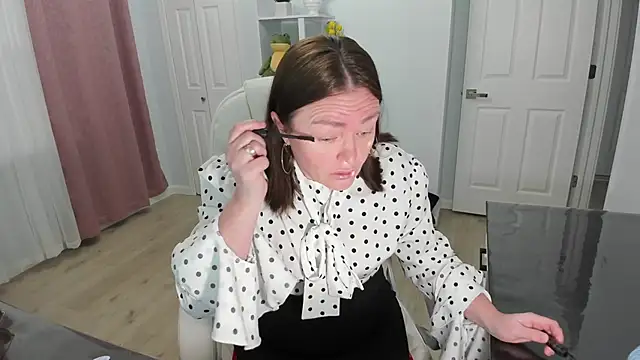 Vika73 online show from 02/19/25, 12:33