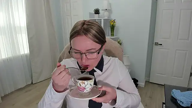 Vika73 online show from 03/13/25, 04:23