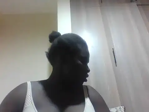 Snapshot of melaningirl chatting on 06/23/26, 09:35 melaningirl online show from 06/23/26, 09:35