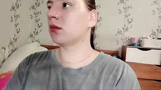 ameliasexi online show from 05/17/26, 01:18