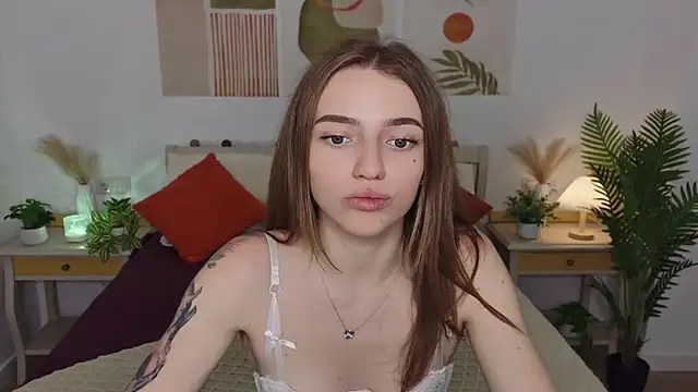 Snapshot of TayloryStar chatting on 06/05/26, 12:00 TayloryStar online show from 06/05/26, 12:00