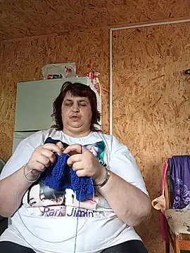 Snapshot of LisichkaOksana chatting on 06/23/26, 09:07 LisichkaOksana online show from 06/23/26, 09:07