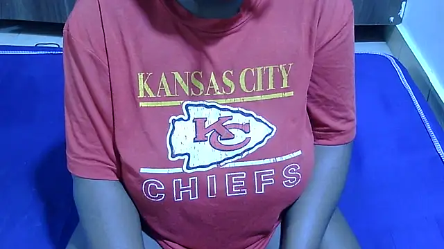 Snapshot of RawHoneyXo- chatting on 07/21/26, 12:51 RawHoneyXo- online show from 07/21/26, 12:51