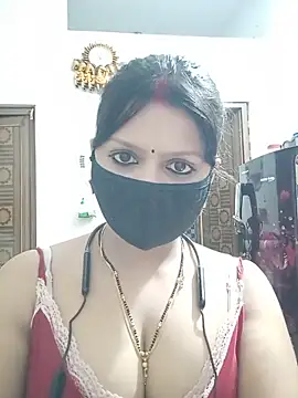 Snapshot of ZOYA-STRIP chatting on 06/16/26, 04:20 ZOYA-STRIP online show from 06/16/26, 04:20