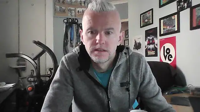 Snapshot of TheSexyCyclist chatting on 05/18/26, 07:47 TheSexyCyclist online show from 05/18/26, 07:47