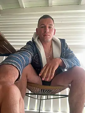 ModelJJ online show from 05/18/26, 05:46