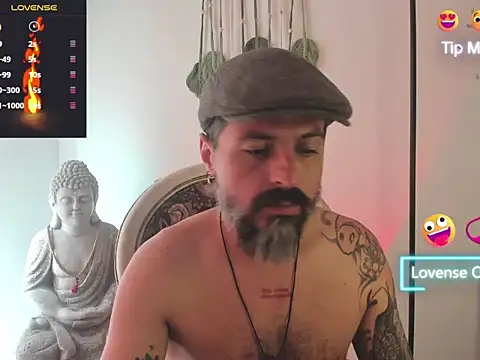 Snapshot of Miguel_angeel_ chatting on 06/20/26, 02:20 Miguel angeel online show from 06/20/26, 02:20