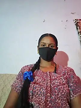 Snapshot of madhushree143 chatting on 06/27/26, 09:03 madhushree143 online show from 06/27/26, 09:03