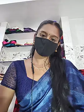 Snapshot of madhushree143 chatting on 07/22/26, 05:32 madhushree143 online show from 07/22/26, 05:32