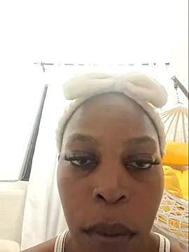 SatinBarbNXO online show from 05/18/26, 10:04