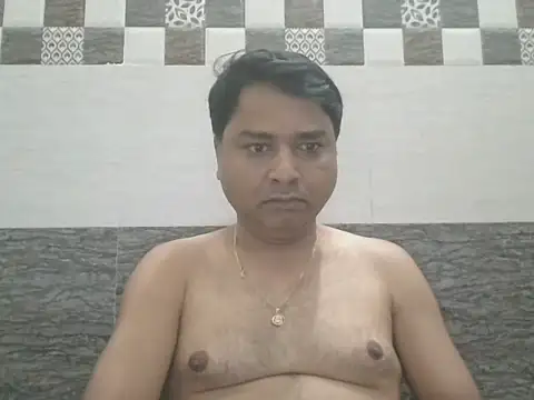 Snapshot of Virathere4u chatting on 05/18/26, 11:38 Virathere4u online show from 05/18/26, 11:38