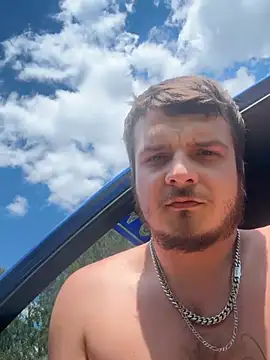 MilfHunter 2626 online show from 05/18/26, 06:25