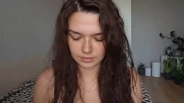 Snapshot of Vicki_queen chatting on 06/29/26, 10:15 Vicki queen online show from 06/29/26, 10:15
