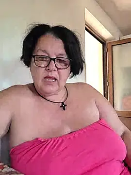 Snapshot of Diana_Diafan chatting on 07/02/26, 04:51 Diana Diafan online show from 07/02/26, 04:51