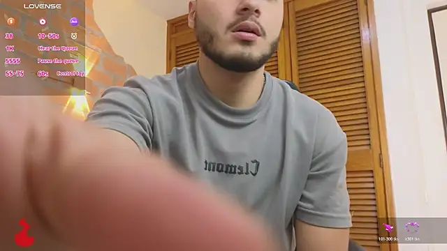 Brandon 01 online show from 05/19/26, 07:53
