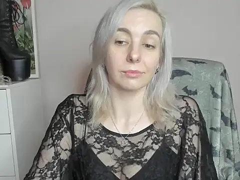 Snapshot of velvetanne chatting on 06/29/26, 10:15 velvetanne online show from 06/29/26, 10:15