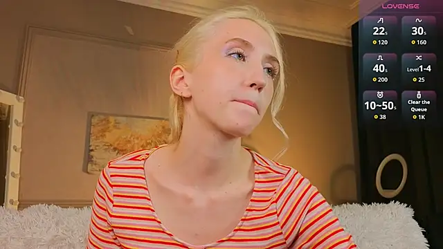 Elen  Moore online show from 06/04/26, 12:44