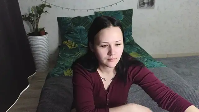 Snapshot of Tori_cute chatting on 06/16/26, 02:36 Tori cute online show from 06/16/26, 02:36