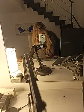 Ofeliafoxx online show from 05/20/26, 07:47