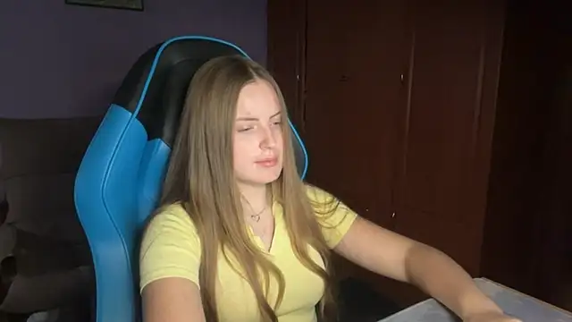 SilkSinner  online show from 06/16/26, 02:09