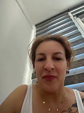 Snapshot of Hot-Milf4U chatting on 06/09/26, 08:15 Hot-Milf4U online show from 06/09/26, 08:15