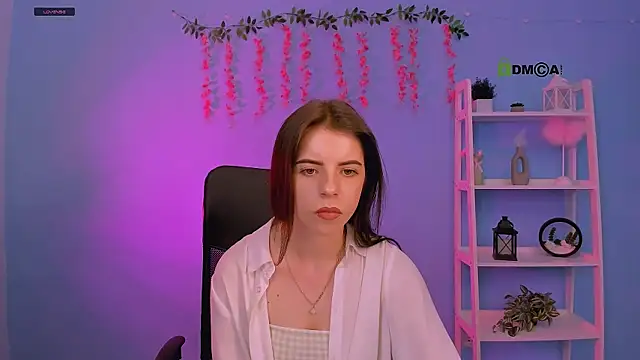 lyra desire online show from 06/24/26, 06:40