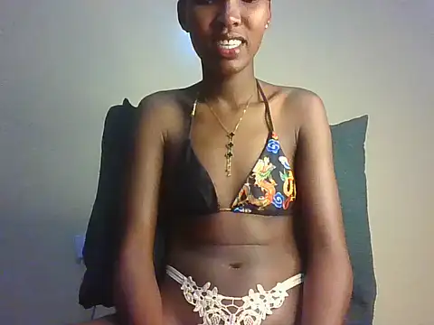 Snapshot of Holy_Babe chatting on 07/14/26, 03:51 Holy Babe online show from 07/14/26, 03:51