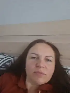 Snapshot of Meri_a chatting on 06/22/26, 02:25 Meri a online show from 06/22/26, 02:25