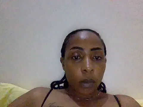 Snapshot of glow_bby chatting on 05/29/26, 07:23 glow bby online show from 05/29/26, 07:23
