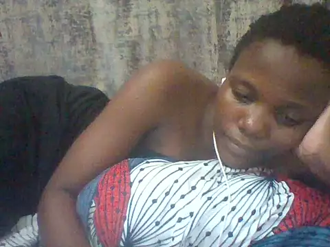 Snapshot of tina_2030 chatting on 06/15/26, 07:32 tina 2030 online show from 06/15/26, 07:32