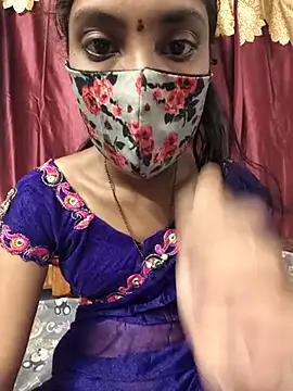 Snapshot of reshma124 chatting on 06/21/26, 08:50 reshma124 online show from 06/21/26, 08:50
