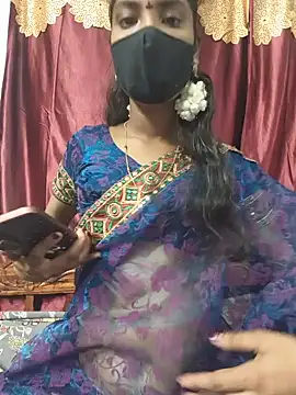 Snapshot of reshma124 chatting on 06/27/26, 05:34 reshma124 online show from 06/27/26, 05:34