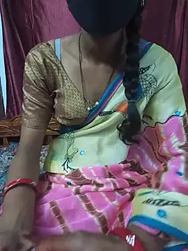 Snapshot of reshma124 chatting on 07/03/26, 08:10 reshma124 online show from 07/03/26, 08:10