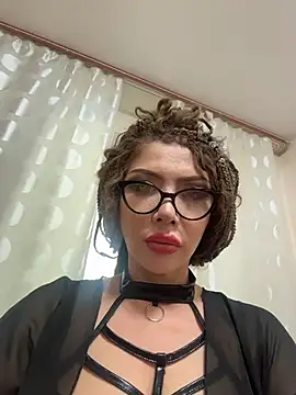 Snapshot of JessicaNichols_ chatting on 06/01/26, 04:20 JessicaNichols online show from 06/01/26, 04:20
