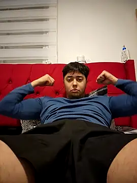 BodyGym18 online show from 08/01/26, 04:28