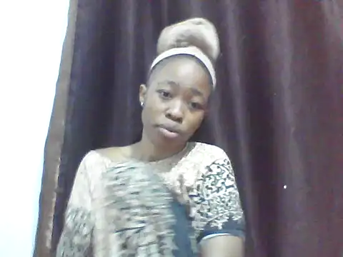 Snapshot of bubble_candi chatting on 06/19/26, 05:12 bubble candi online show from 06/19/26, 05:12