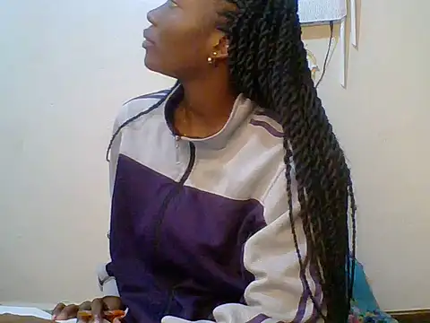 Snapshot of Shania_loveer chatting on 06/04/26, 05:52 Shania loveer online show from 06/04/26, 05:52