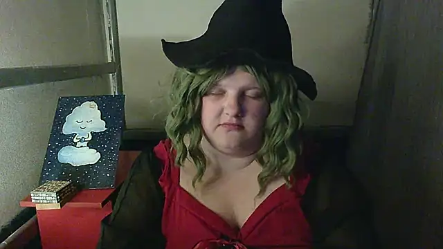 Freya Fellie online show from 05/20/26, 04:02