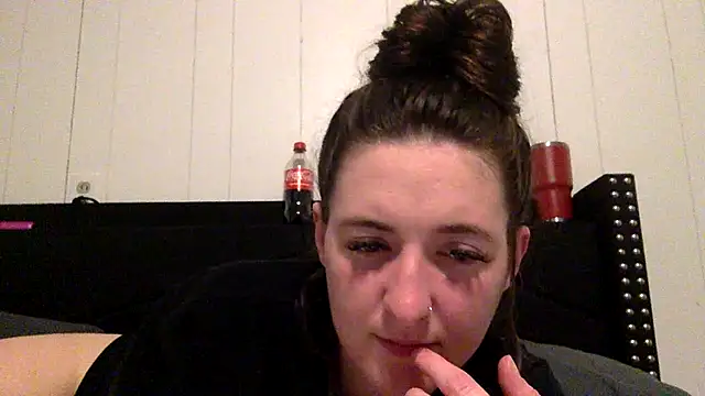 Snapshot of LexiKay19 chatting on 05/20/26, 03:45 LexiKay19 online show from 05/20/26, 03:45