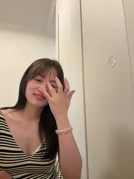 Snapshot of yangyang_218 chatting on 05/20/26, 03:29 yangyang 218 online show from 05/20/26, 03:29