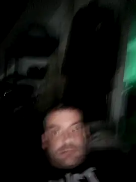 Snapshot of Cybergeil33 chatting on 11/09/25, 05:28 Cybergeil33 online show from 11/09/25, 05:28