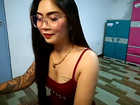 Snapshot of Sexynica chatting on 07/06/26, 03:03 Sexynica online show from 07/06/26, 03:03