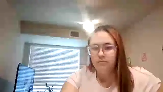 Midnight Riott online show from 05/27/26, 11:46