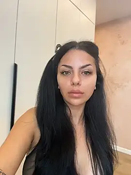 Snapshot of Ivy_Trixx chatting on 07/15/26, 04:34 Ivy Trixx online show from 07/15/26, 04:34