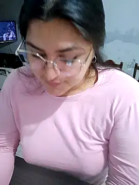 morena95  online show from 06/03/26, 01:46